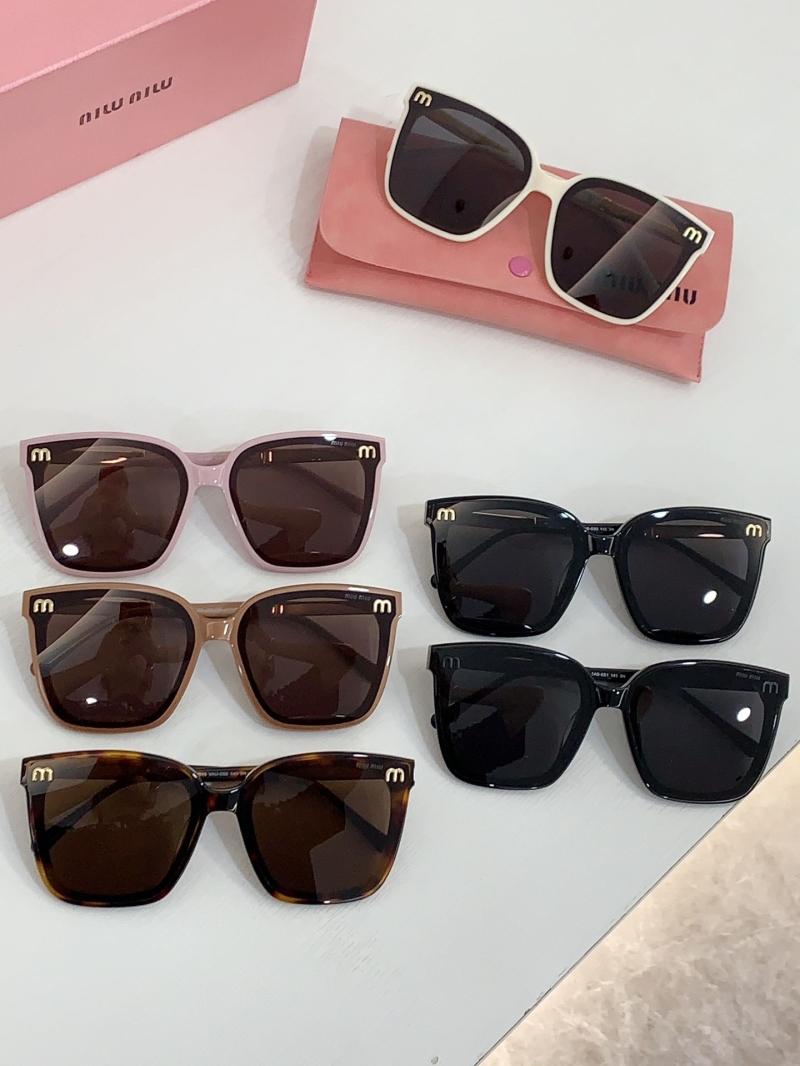 Miu miu Sunglasses